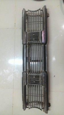 กระจัง Cedric กับ Subaru