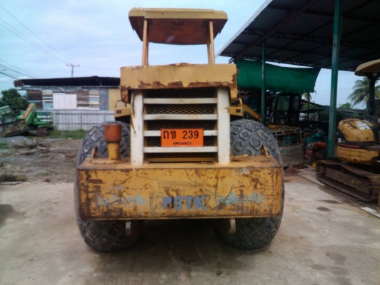 ขายรถบดล้อยาง SAKAI SV91D 10 ตัน ขายรถบดล้อยาง SAKAI SV91D 10 ตัน