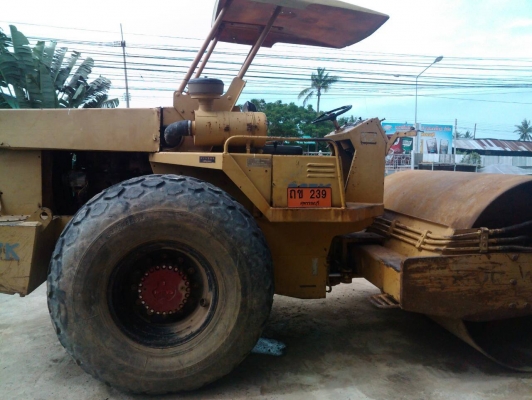 ขายรถบดล้อยาง SAKAI SV91D  10 ตัน