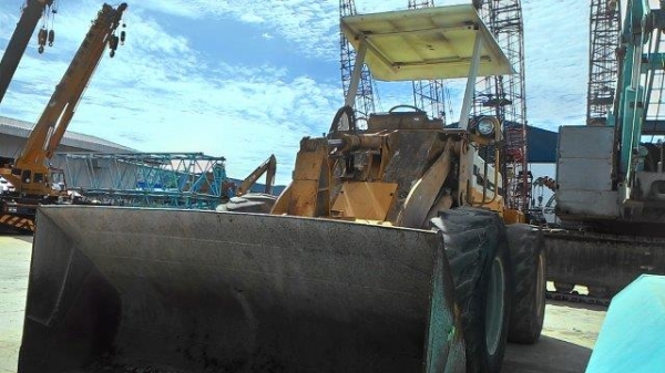 515 -1 # 10171 9199ชั่วโมง รถปี1977 23370กิโลเมตร  บุ้งกี้ 1.4 คิว เก่าญี่ปุ่น