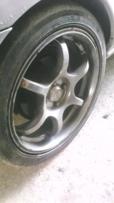 ขายด่วนล้อแม็กขอบ17 พร้อมยาง4รู100