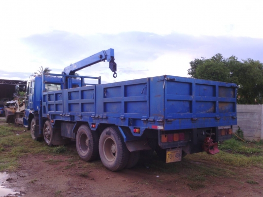 ขายรถโปรเฟีย12ล้อติดเครน5ตัน2ชัก3ปอกเครือง330แรง7.40เมตร