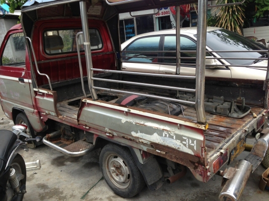 ขายรถกระป้อ ไดฮัทสุ 3สูบ มีเล่มทะเบียนแต่ใม่มีชุดโอนรถพร้อมใช้งาน