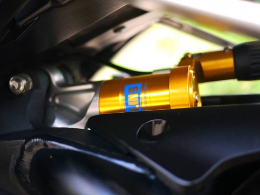 ขาย Cbr1000 ปี 2010 สเปคเมกา ทะเบียนแท้จูงมือโอนขนส่ง พร้อมของแต่งหลายแสน