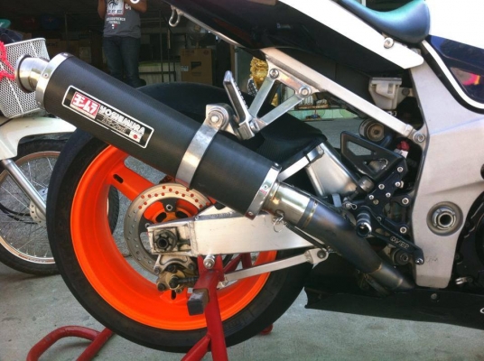ฝากขาย gsxr1000 k2. แรงๆเลยครับ