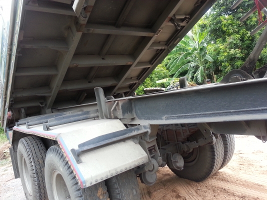 ขายด่วนHINO P11C, 2เพลา,เครื่อง330แรง ช่วงล่างZM10 น็อต