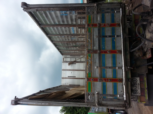 ขายด่วนHINO P11C, 2เพลา,เครื่อง330แรง ช่วงล่างZM10 น็อต