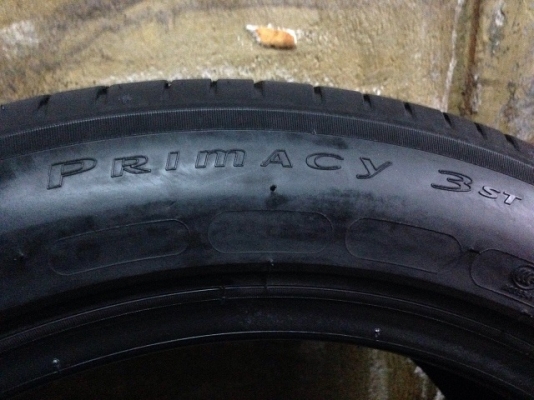 ขาย ยาง 225-50-17 ปลายปี13 เนียนๆ อัพเดท 16มิย.58 ขาย ยาง 225-50-17 ปลายปี13 เนียนๆ อัพเดท 16มิย.58