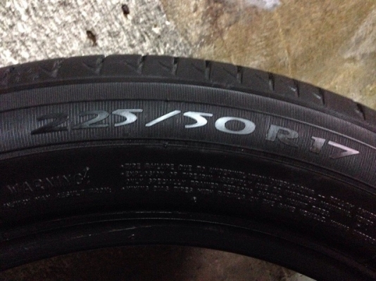 ขาย ยาง 225-50-17 ปลายปี13 เนียนๆ อัพเดท 16มิย.58 ขาย ยาง 225-50-17 ปลายปี13 เนียนๆ อัพเดท 16มิย.58