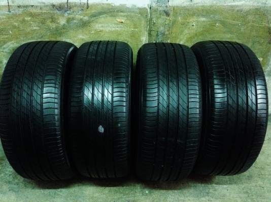ขาย ยาง 225-50-17 ปลายปี13 เนียนๆ อัพเดท 16มิย.58