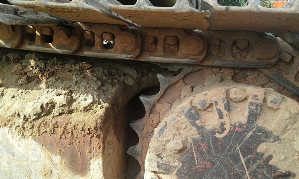 **800,000 บ.ต่อรอง/// แบคโฮ CAT 320 V.2 **ขาย CAT 320 V.2 แบคโฮ ราคาเบาๆ Hyd. Excavator Caterpillar 320 v.2 ไฟฟ้าตัด หน้าจอมี เครื่องเดิม ปั้มเดิม เครื่องดี ปั้มดี ทำงานดี ครับ บูมอาร์มดี สวย บุ้งกี๋ดี หนา ฟันตักดี ยังเยอะครับ เอวดี แน่นดี ครับ ช่วงล่าง70 **800,000 บ.ต่อรอง/// แบคโฮ CAT 320 V.2 **ขาย CAT 320 V.2 แบคโฮ ราคาเบาๆ Hyd. Excavator Caterpillar 320 v.2 ไฟฟ้าตัด หน้าจอมี เครื่องเดิม ปั้มเดิม เครื่องดี ปั้มดี ทำงานดี ครับ บูมอาร์มดี สวย บุ้งกี๋ดี หนา ฟันตักดี ยังเยอะครับ เอวดี แน่นดี ครับ ช่วงล่าง70