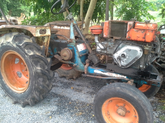 รถนังขับ ตัวรถ อยุธยาแทรคเตอร์พร้อมเครื่อง 18แรง .40000