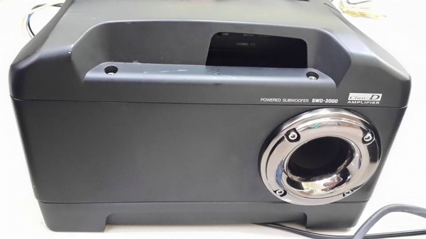 SUBWOOFER ALPINE SWD 2000 (SUBBOX CLASS D) แอมป์ในตัว นำเข้าญี่ปุ่น SUBWOOFER ALPINE SWD 2000 (SUBBOX CLASS D) แอมป์ในตัว นำเข้าญี่ปุ่น