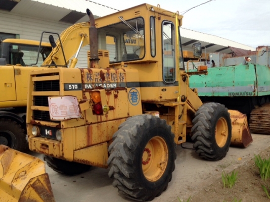 รถตักล้อยาง Komatsu 510 #16008 กรองเดี่ยว ห้องเก๋ง สนใจโทร. 080-6565422 (หนิง)