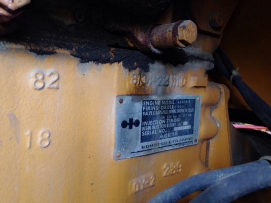 รถตักล้อยาง Komatsu 510 #16008 กรองเดี่ยว ห้องเก๋ง สนใจโทร. 080-6565422 (หนิง)