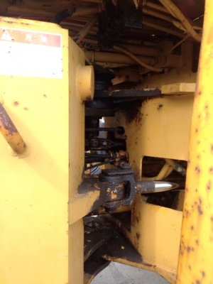 รถตักล้อยาง Komatsu 510 #16008 กรองเดี่ยว ห้องเก๋ง สนใจโทร. 080-6565422 (หนิง)