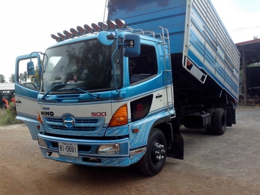 ขายรถบรรทุกหกล้อดั้มเกษตรฮีโน่QDR ซี่รี่ส์ 500 เครื่อง 240 แรงม้า