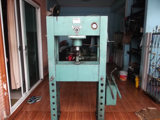 แท่นอัดไฮโดลิค 30ตันสภาพเหมือนใหม่ใช้งานได้ปกติ