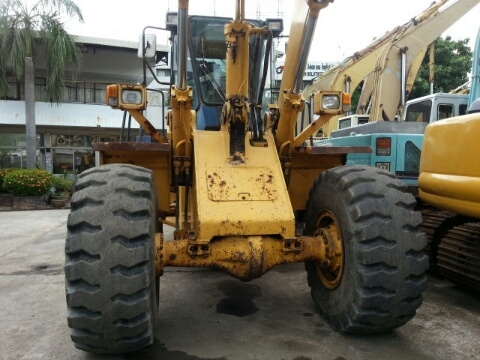 รถตักล้อยาง WA400-1 รถตักล้อยาง WA400-1