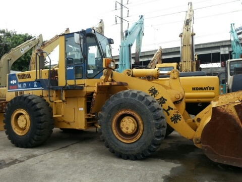 รถตักล้อยาง WA400-1 รถตักล้อยาง WA400-1