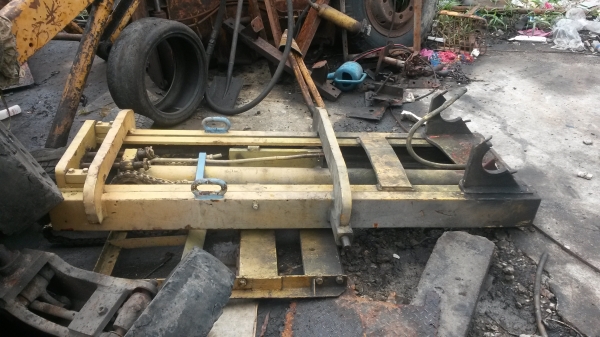 ขายอะไหล่รถโฟ๊คลิ๊ฟมิตรซูเพิ่งตัดครับโทรมาถามได้ครับ