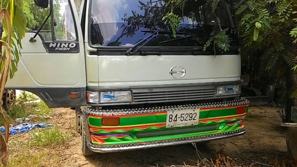 HINO HI-TECH FM3H 195 แรง สิบล้อ 2 เพลา