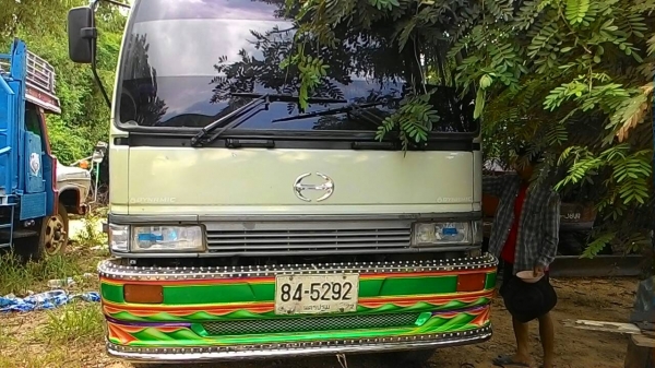 HINO HI-TECH FM3H 195 แรง สิบล้อ 2 เพลา