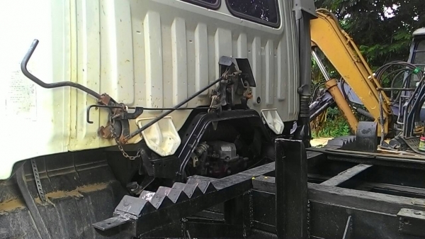 HINO HI-TECH FM3H 195 แรง สิบล้อ 2 เพลา