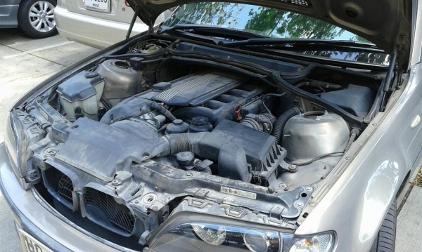 ขาย BMW รุ่น 323 i   ปี 46