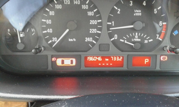 ขาย BMW รุ่น 323 i   ปี 46