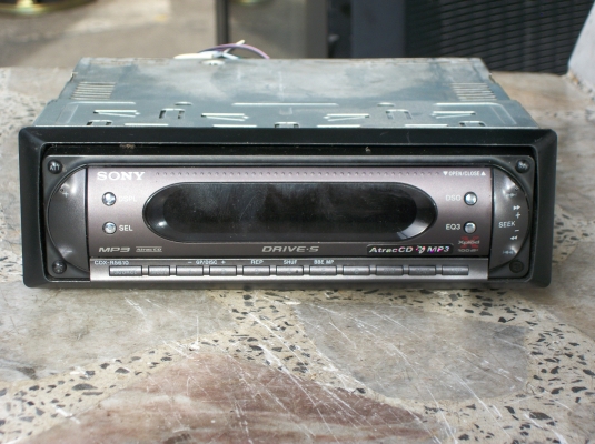 ขายถูกวิทยุโซนี่ Mp3 รุ้น CDX-R5610 มือสองใช้ได้ตามปกติ