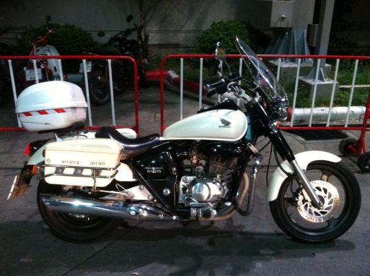 ขออนุญาติขาย Honda Phantom TA200 รุ่นพิเศษ Police รถปี52 สีขาวมุก ฟรีค่าโอน