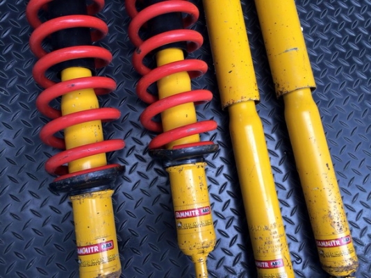 โช้คOld man emu by ARB หน้า-หลัง พร้อมสปริง pedders ใส่vigo 4x4/preruner โช้คOld man emu by ARB หน้า-หลัง พร้อมสปริง pedders ใส่vigo 4x4/preruner