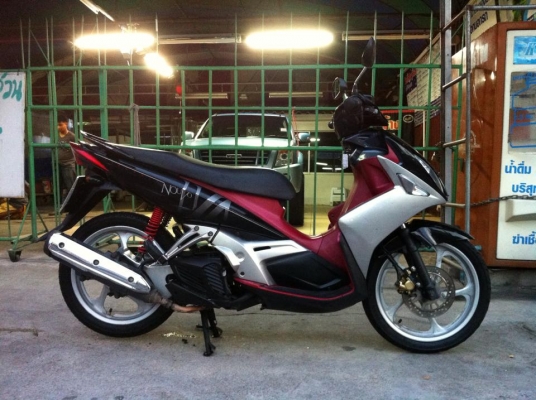 ขออนุญาติขาย Yamaha Nouvo Elegance 135 ตัวTop ล้อแม็กแท้ ฟรีค่าโอน ขออนุญาติขาย Yamaha Nouvo Elegance 135 ตัวTop ล้อแม็กแท้ ฟรีค่าโอน