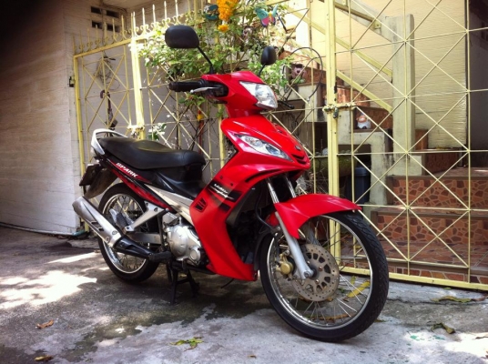 ขออนุญาติขาย Yamaha Spark 135RR มือเดียว สภาพเดิมๆ โอนให้ฟรีครับ