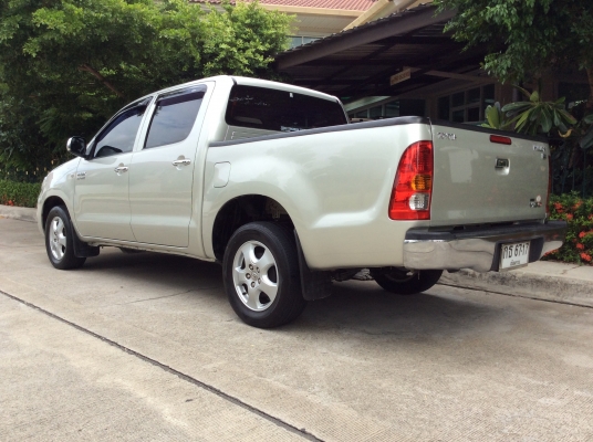 Vigo 4 ป เบนซิน2700แรงประหยัด แก๊สlpg ปี2012