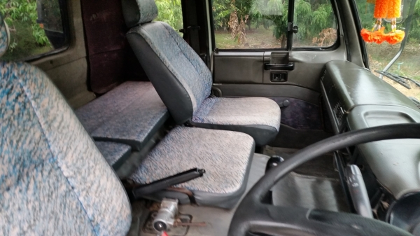 ขาย นิสสัน 320 แรง