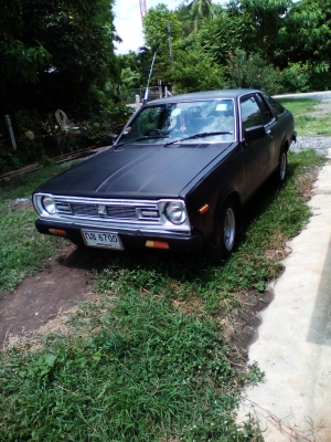 ขายเก๋งเก่าโบราณ