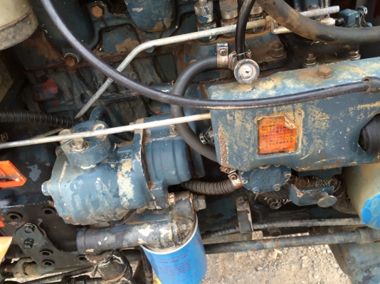 ขาย Kubota L1-225 พร้อมผาน3 รถไม่เคยลงนา สนใจติดต่อครับ