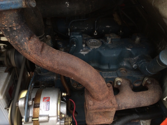 ขาย Kubota L1-225 พร้อมผาน3 รถไม่เคยลงนา สนใจติดต่อครับ