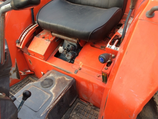 ขาย Kubota L1-225 พร้อมผาน3 รถไม่เคยลงนา สนใจติดต่อครับ