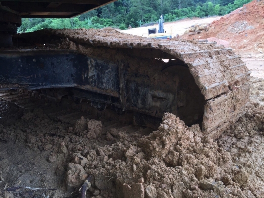 ขายรถแบคโฮ KOBELCO SK200-8 YN12-T (SUPER)10827ชั่วโมง สนใจโทร 081-970-1072