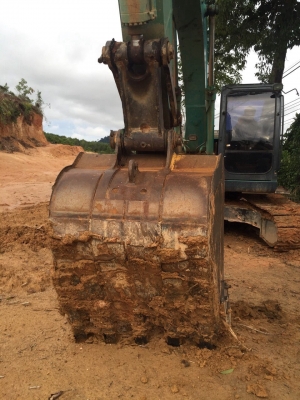 ขายรถแบคโฮ KOBELCO SK200-8 YN12-T (SUPER)10827ชั่วโมง สนใจโทร 081-970-1072