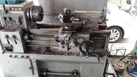 ขายเครื่องกลึง YAM 4 F. @85,000 หรือ 75,000(ไม่เอาลีเนียรืสเกล)