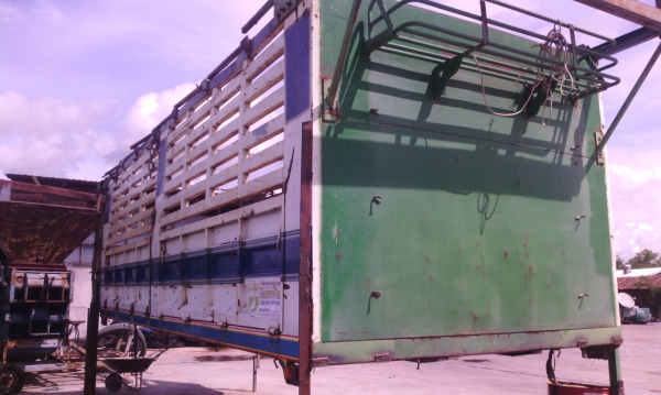 กระบะ 10 ล้อ ไม่ดัมพ์ ยาว 7.00 เมตร ราคาถูกๆๆ