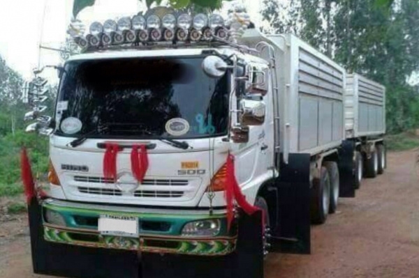 ขาย HINO MEGA 260 พ่วงแม่ลูก กระบะเนียมดั๊ม รถปี 48