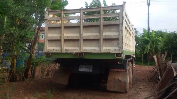 **750,000 บ.ต่อรอง/// หลง MA 195 10ล้อดั้ม **ขาย MITSUBISHI FUSO 195 10ล้อ2เพลาดั้ม สวยๆ MITSUBISH FN527M-A11180 6D16-195แรง เกียร์6สปีด เครื่องเดิม แน่นดี แรง เกียร์ดี ไม่หลุด ครับ ช่วงล่างดี แน่น เบรคใหญ่ สาแหรกตรง คัสซีดี สวย ไม่ปะไม่ดาม กระบะดั้มเหล็ก