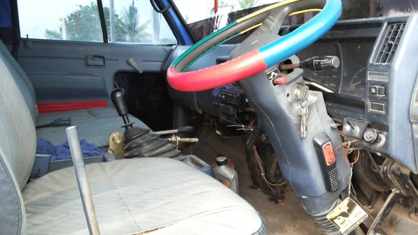 **380,000 บ.ต่อรอง/// 6ล้อดั้ม ISUZU NPR 110 **ขาย ISUZU NPR 110แรง 6ล้อดั้มดิน5คิว ช่วงล่างใหญ่ ISUZU NPR (462xxxx )4BE1-110แรง เครื่อง110แรง ฝาดำ แน่นดี แรงดี เกียร์สั้น เข้าง่ายไม่หลุดครับ ช่วงล่างใหญ่ Fหน้า-หลัง สโลวกลางพร้อมลุย คัสซีดีสวย เดิม ไม่ปะ **380,000 บ.ต่อรอง/// 6ล้อดั้ม ISUZU NPR 110 **ขาย ISUZU NPR 110แรง 6ล้อดั้มดิน5คิว ช่วงล่างใหญ่ ISUZU NPR (462xxxx )4BE1-110แรง เครื่อง110แรง ฝาดำ แน่นดี แรงดี เกียร์สั้น เข้าง่ายไม่หลุดครับ ช่วงล่างใหญ่ Fหน้า-หลัง สโลวกลางพร้อมลุย คัสซีดีสวย เดิม ไม่ปะ