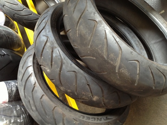 ยางปี 2012, 2009