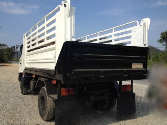 รถฮีโน่ 6 ล้อดั๊ม FC4J 150 แรงม้า  ปี 51  สนใจติดต่อ 081 - 6079515